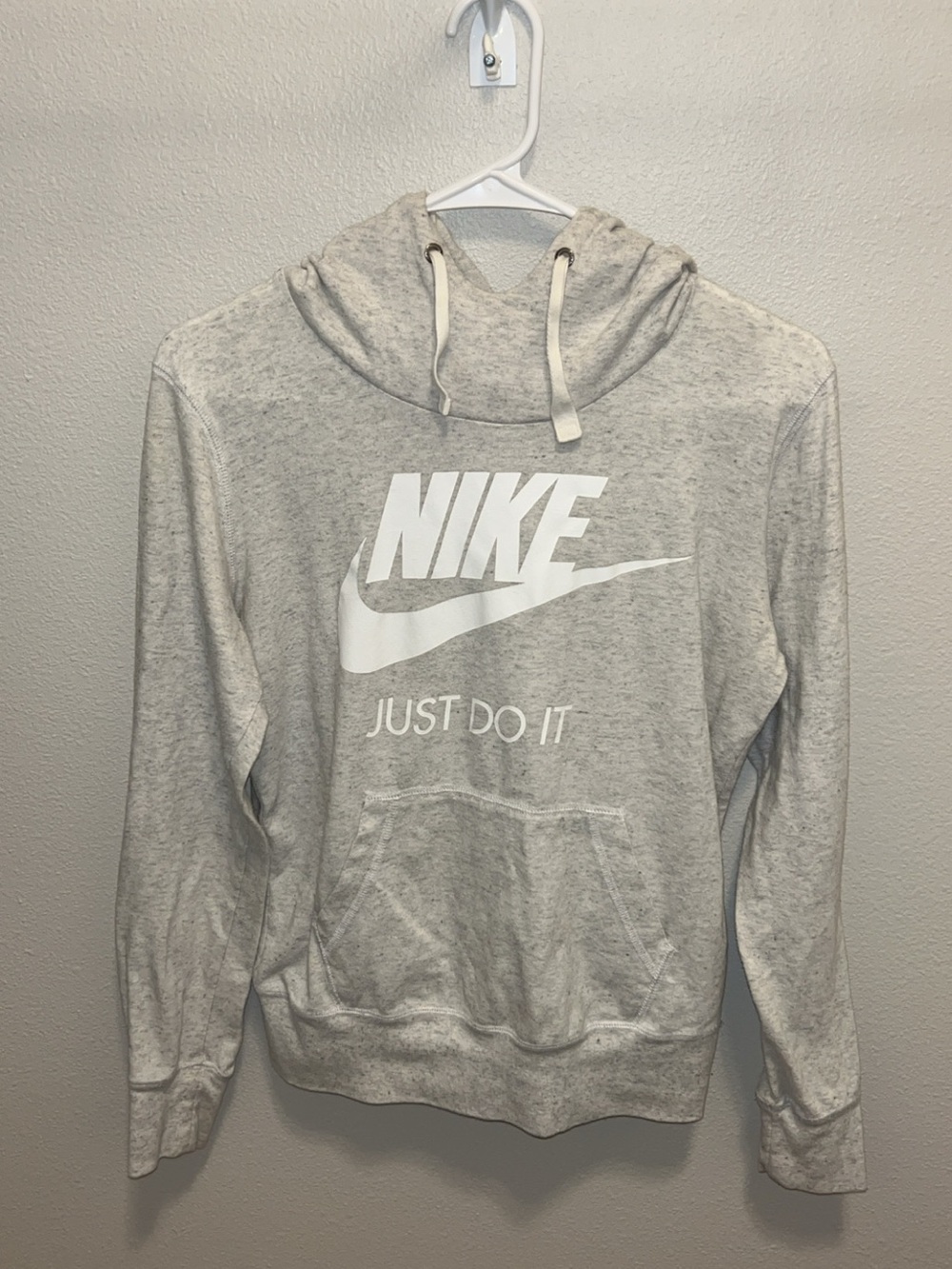 Nike Light Gray Women’s Pullover Hoodie with White Logo
